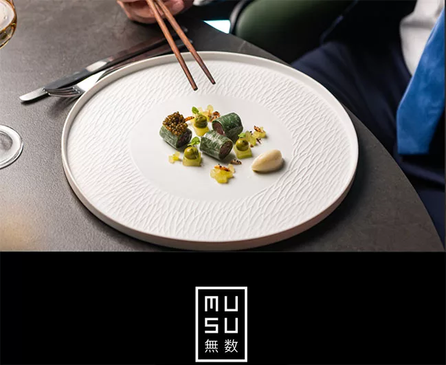 musu-sushi-plate